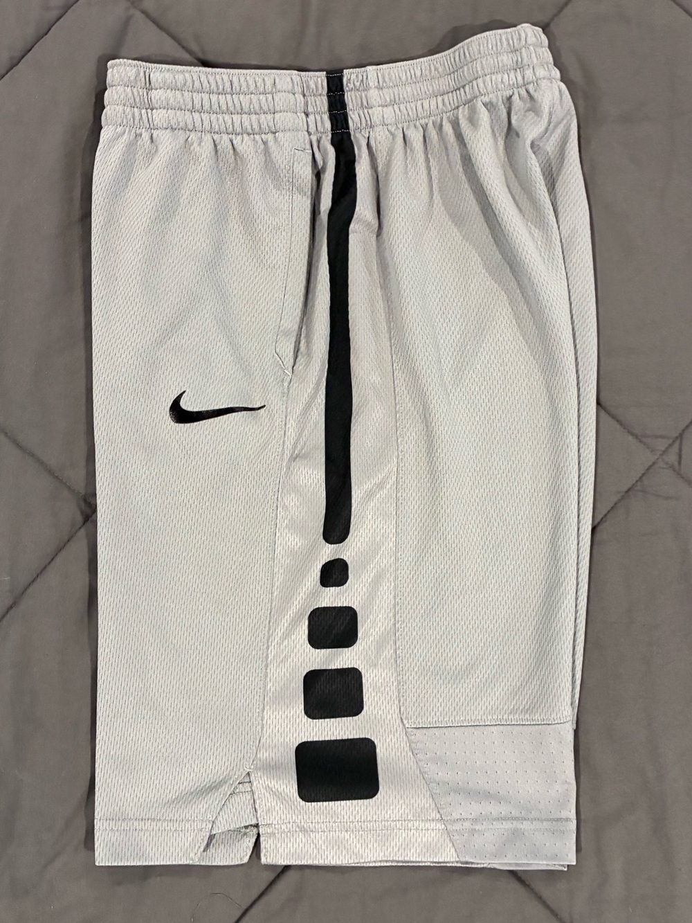 Boys Nike Dri Fit Shorts sz. Y-XL